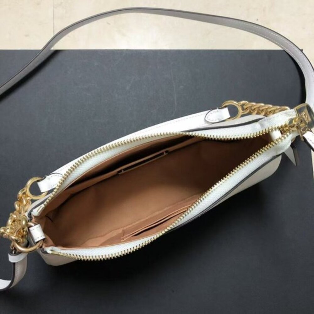 Coach Teri Shoulder Bag In Signature Canvas - Picture 5 of 5
